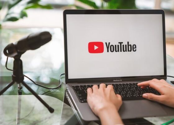 YouTube Gold: How to Create Videos That Get Millions of Views