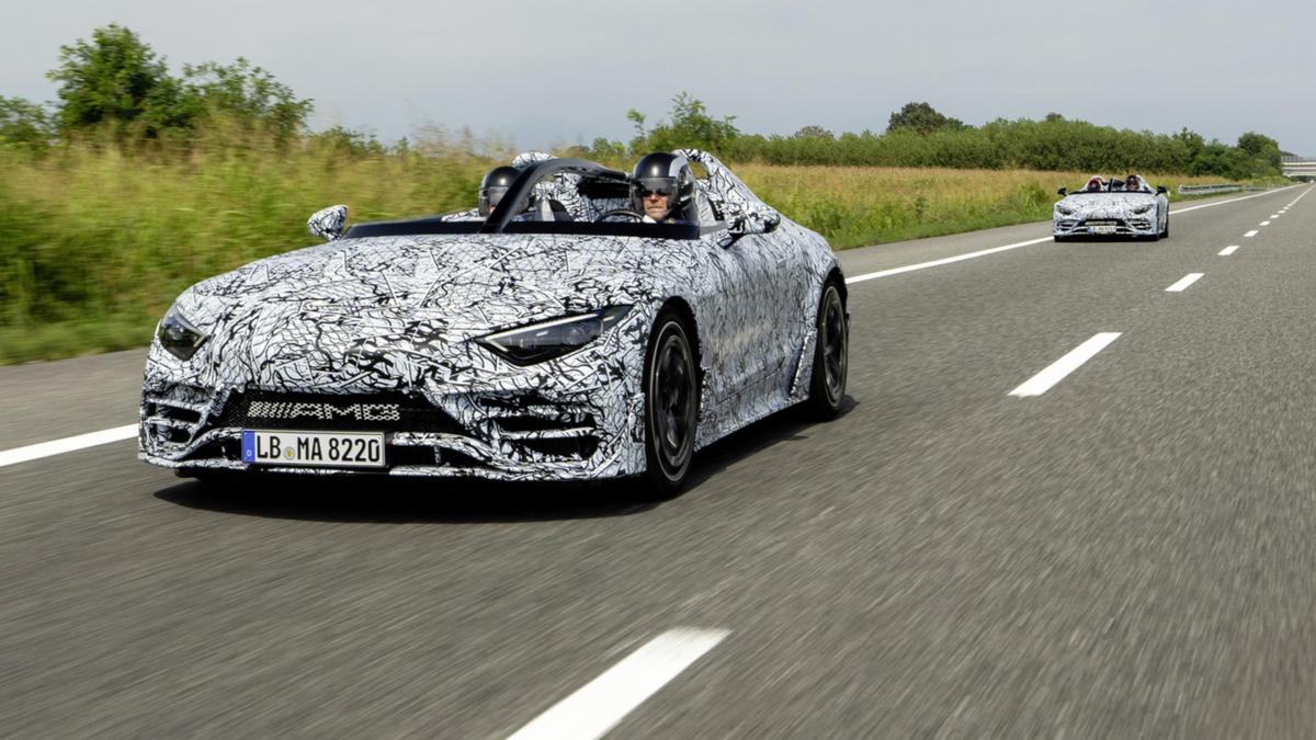 Mercedes-AMG PureSpeed: Roofless supercar takes shape