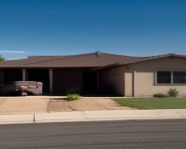 Arizona Couple Loses Home to HOA Foreclosure Over $977 in Past-Due Fees - Report Photo