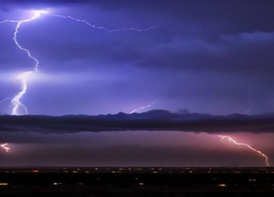 Phoenix Storm Chances Surge as Tropical Systems Fuel Desert Moisture - Report Photo