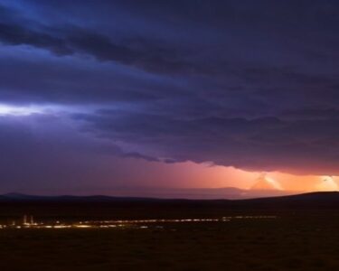 Monsoon Storms Ignite Across Arizona Monday Night, Bringing Flash Floods - Report Photo