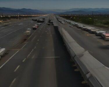 Major Crash Shuts Down Section of I-17 in Phoenix, Creating Severe Delays - Report Photo